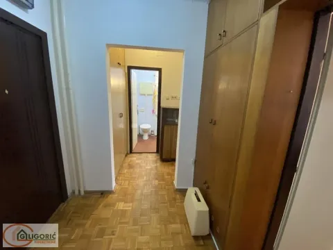 Prodaja, dvosoban stan, 60m², Kluz, Zvezdara Sve Podlokacije - image 6