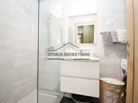 Rent, one bedroom apartment, 50m², Master Kvart, Podgorica - image 8