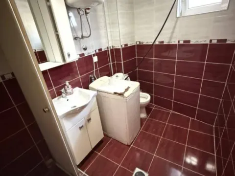 Sale, one bedroom apartment, 43m², Sutomore, Bar - image 9