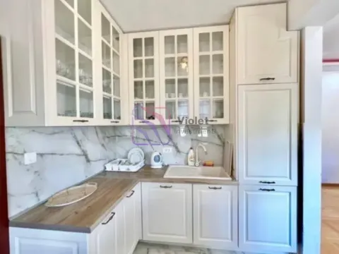 Izdavanje, kuća, 450m², Markovići, Budva - image 3