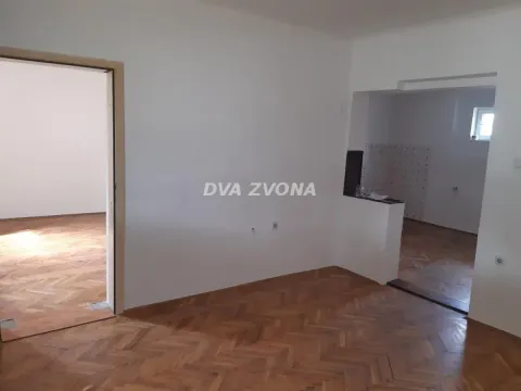 Prodaja, kuća, 89m², Bečej, Novi Sad - image 3