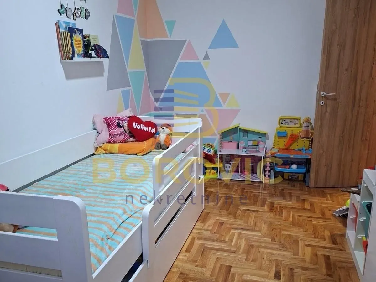 Sale, three bedroom apartment, 76m², Vojvode Vlahovica, Beograd