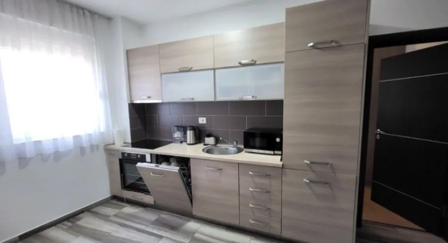 Daily-rent, two bedroom apartment, 70m², Bečići, Budva