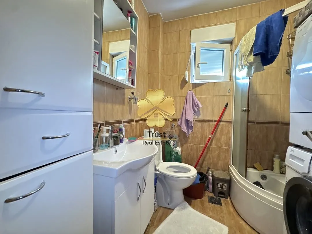 Prodaja, dvosoban stan, 50m², Blok 9, Podgorica