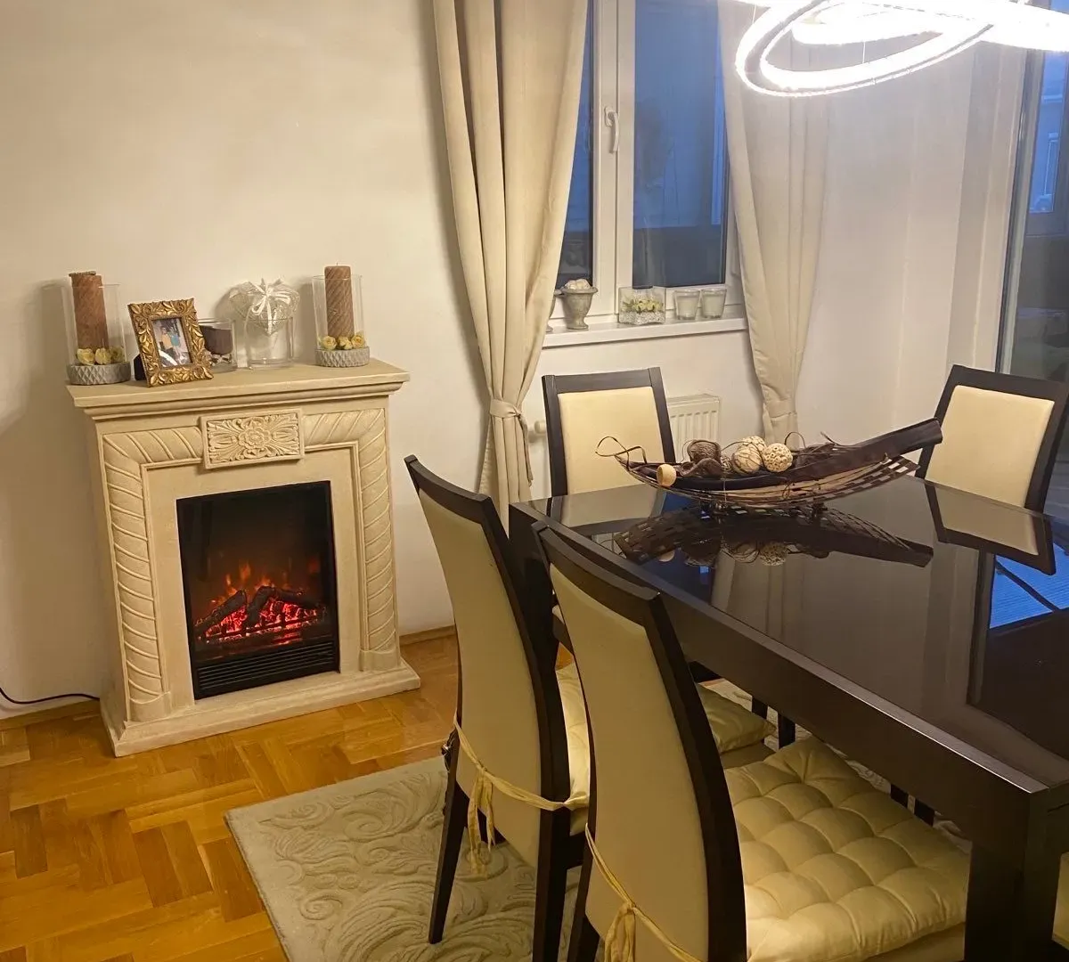 Prodaja, četvorosoban stan, 128m², Novo naselje, Novi Sad