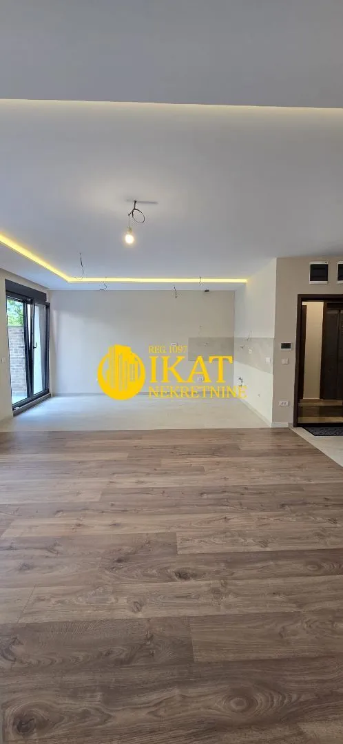 Prodaja, trosoban stan, 68m², Kluz, Zvezdara Sve Podlokacije