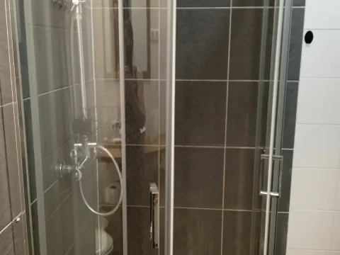 Rent, one bedroom apartment, 50m², Lepetani, Tivat - image 10