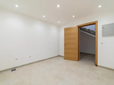 Sale, house, 420m², Blizikuće, Budva - image 55