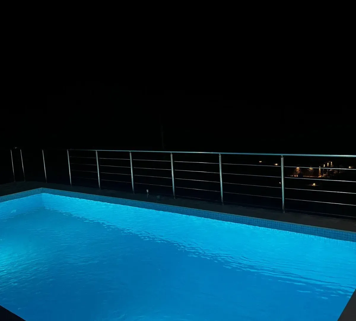 Izdavanje, kuća, 63m², Krimovica, Kotor