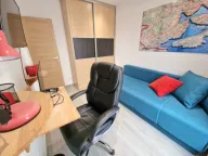 Izdavanje, dvosoban stan, 46m², Centar, Herceg Novi - image 7