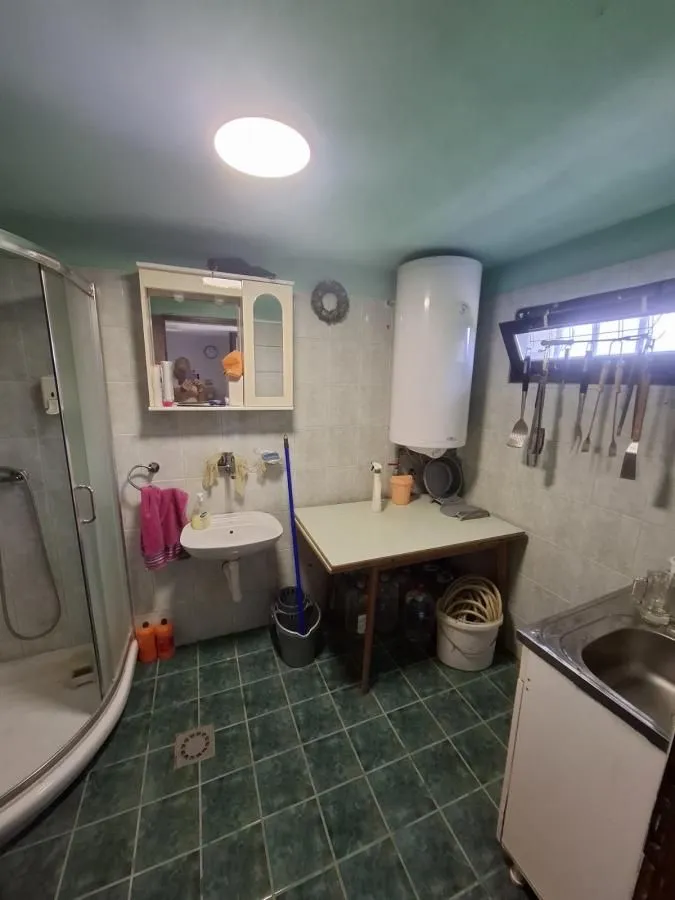 Prodaja, kuća, 57m², Ledinci, Petrovaradin