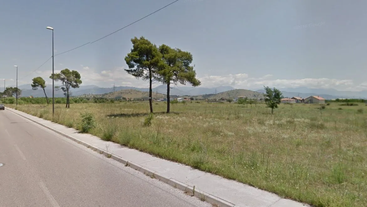 Prodaja, plac, 3300m², Donja Gorica, Podgorica