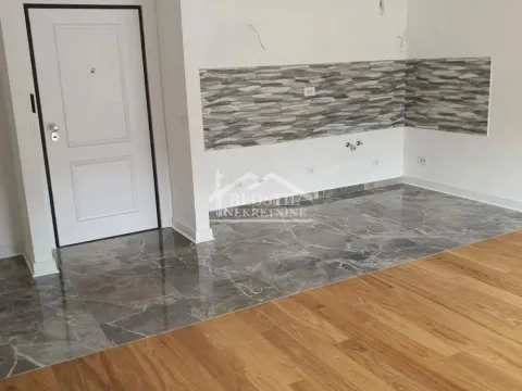 Rent, office space, 77m², Slavujev Venac, Zvezdara Sve Podlokacije - image 3