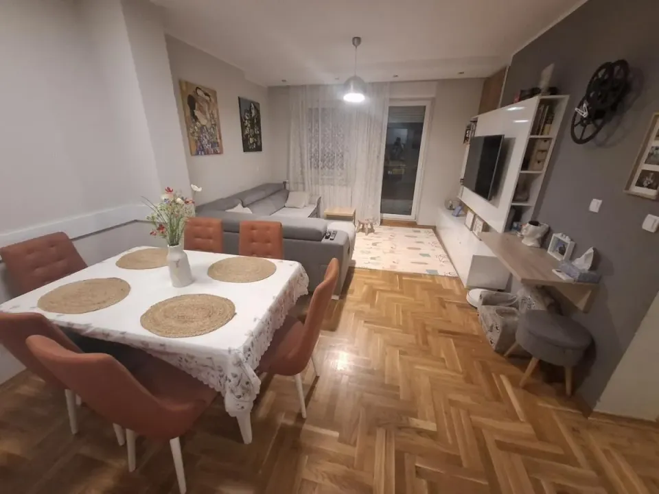 Prodaja, trosoban stan, 65m², Nova Detelinara, Novi Sad Sve Podlokacije