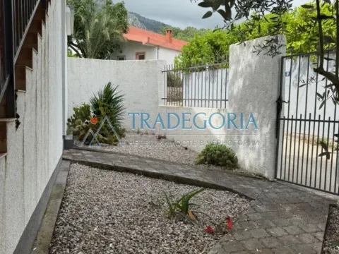 Prodaja, kuća, 130m², Bar, Crna Gora - image 38