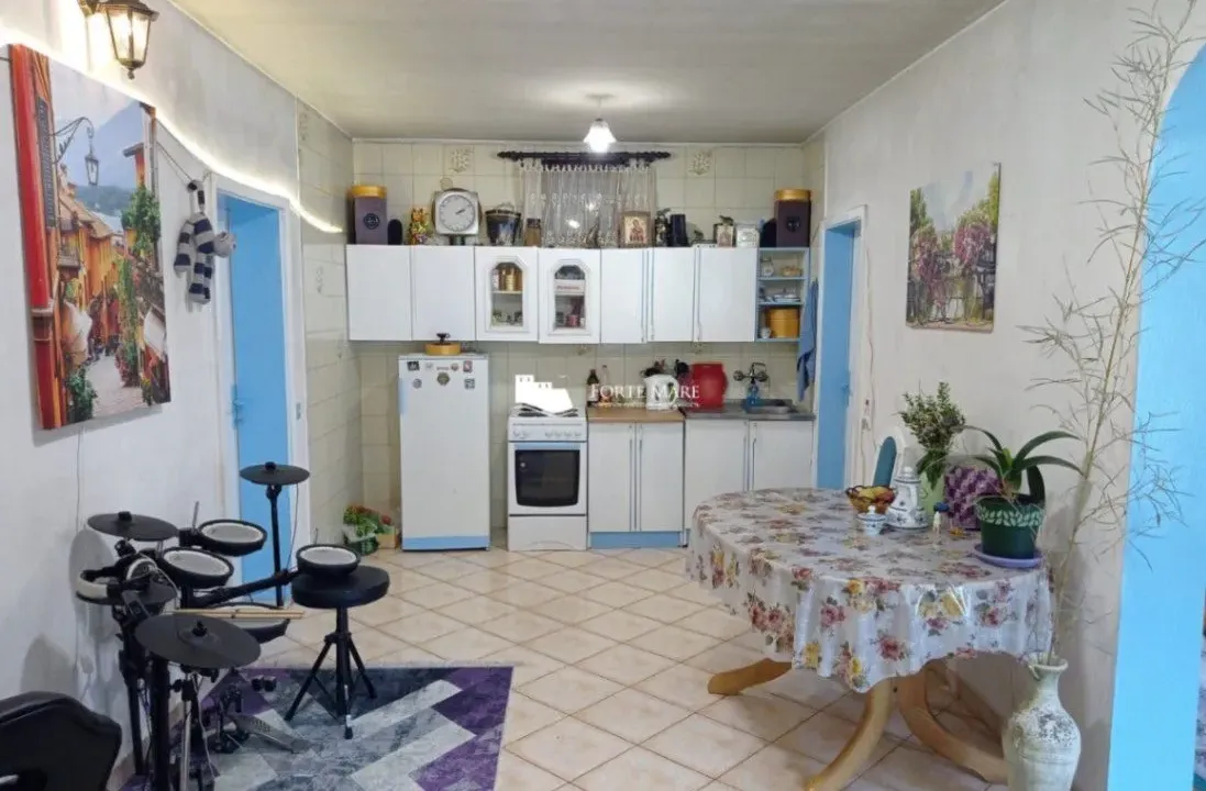 Sale, house, 144m², Mojdež, Herceg Novi