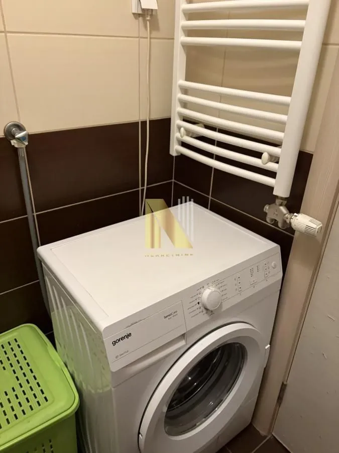 Izdavanje, dvosoban stan, 43m², Nova Detelinara, Novi Sad Sve Podlokacije