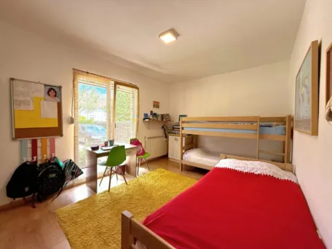 Prodaja, kuća, 150m², Tološi, Podgorica - image 8