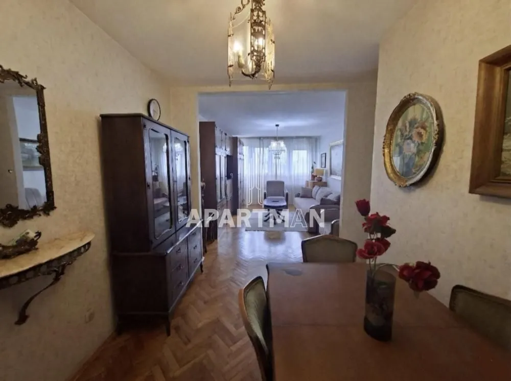 Prodaja, trosoban stan, 69m², Stari Merkator, Novi Beograd Sve Podlokacije