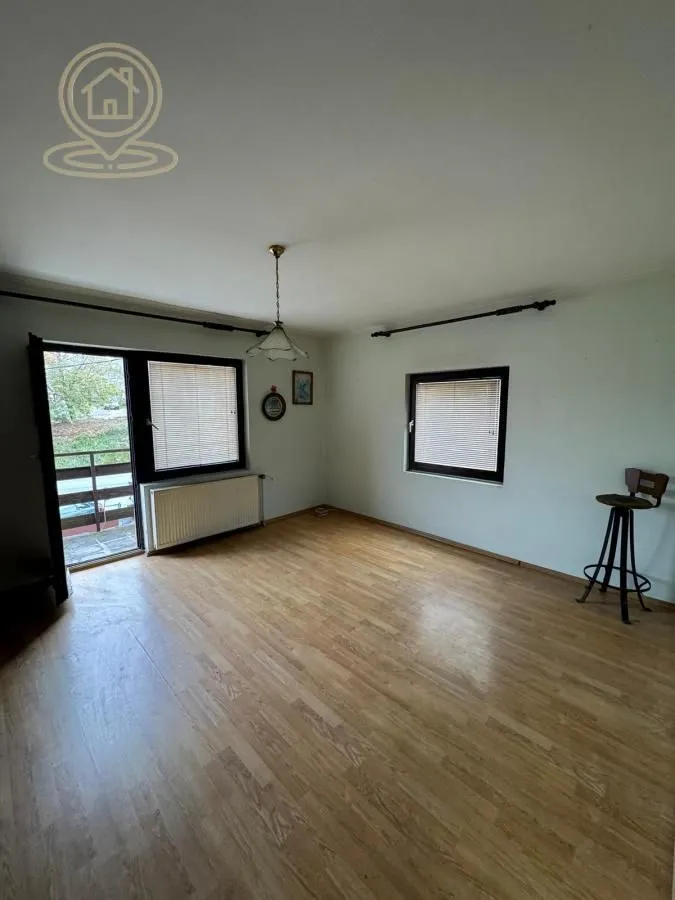 Prodaja, kuća, 270m², Voždovac Sve Podlokacije, Beograd