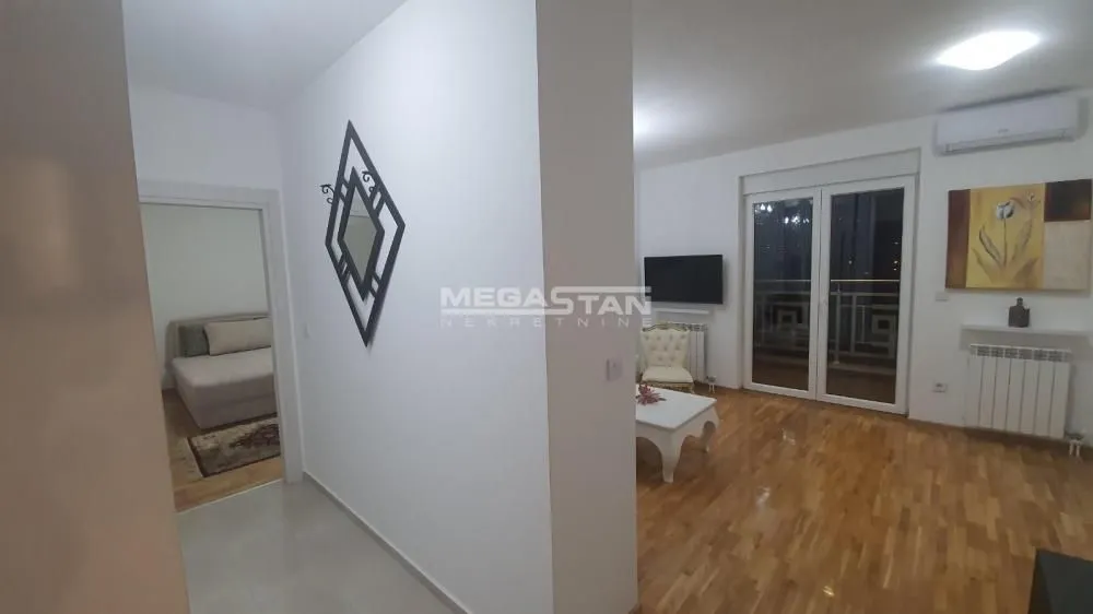 Rent, two bedroom apartment, 50m², Hala Pionir, Palilula Sve Podlokacije