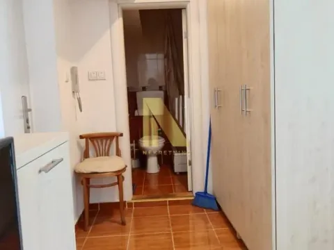 Izdavanje, garsonjera, 25m², Salajka, Novi Sad Sve Podlokacije - image 11