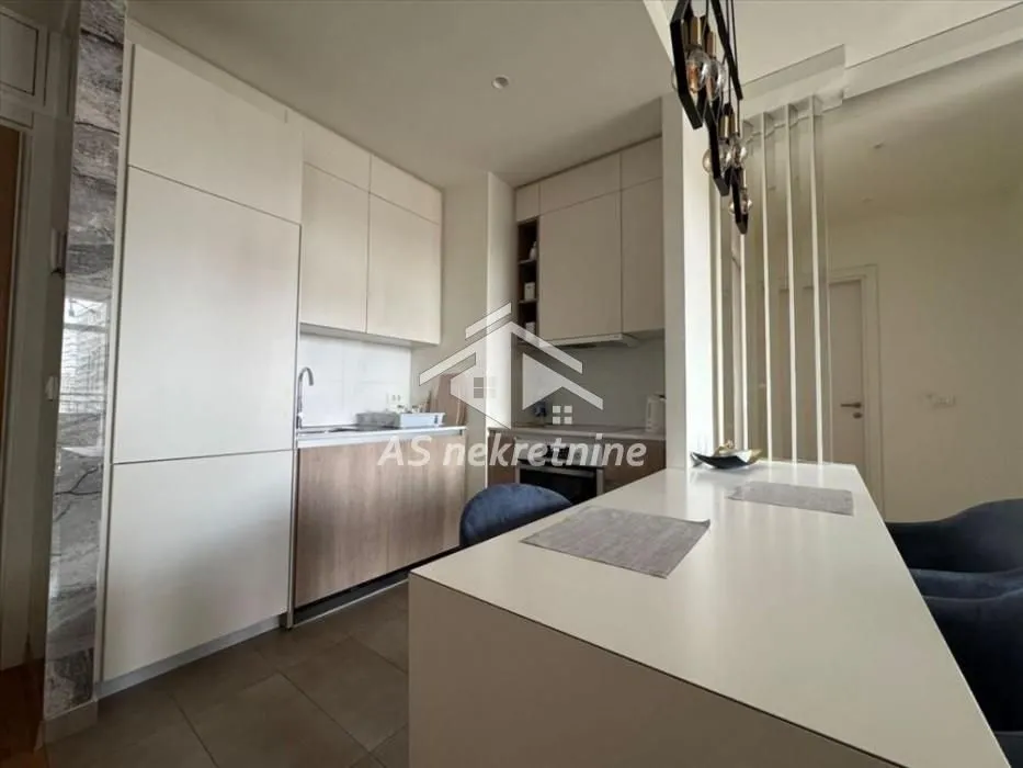 Rent, two bedroom apartment, 56m², Savski Venac, Beograd