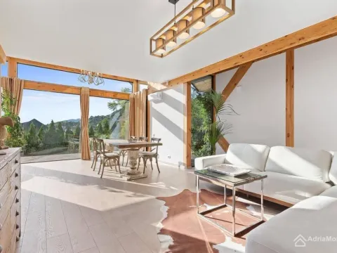 Prodaja, kuća, 162m², Mrčevac, Tivat