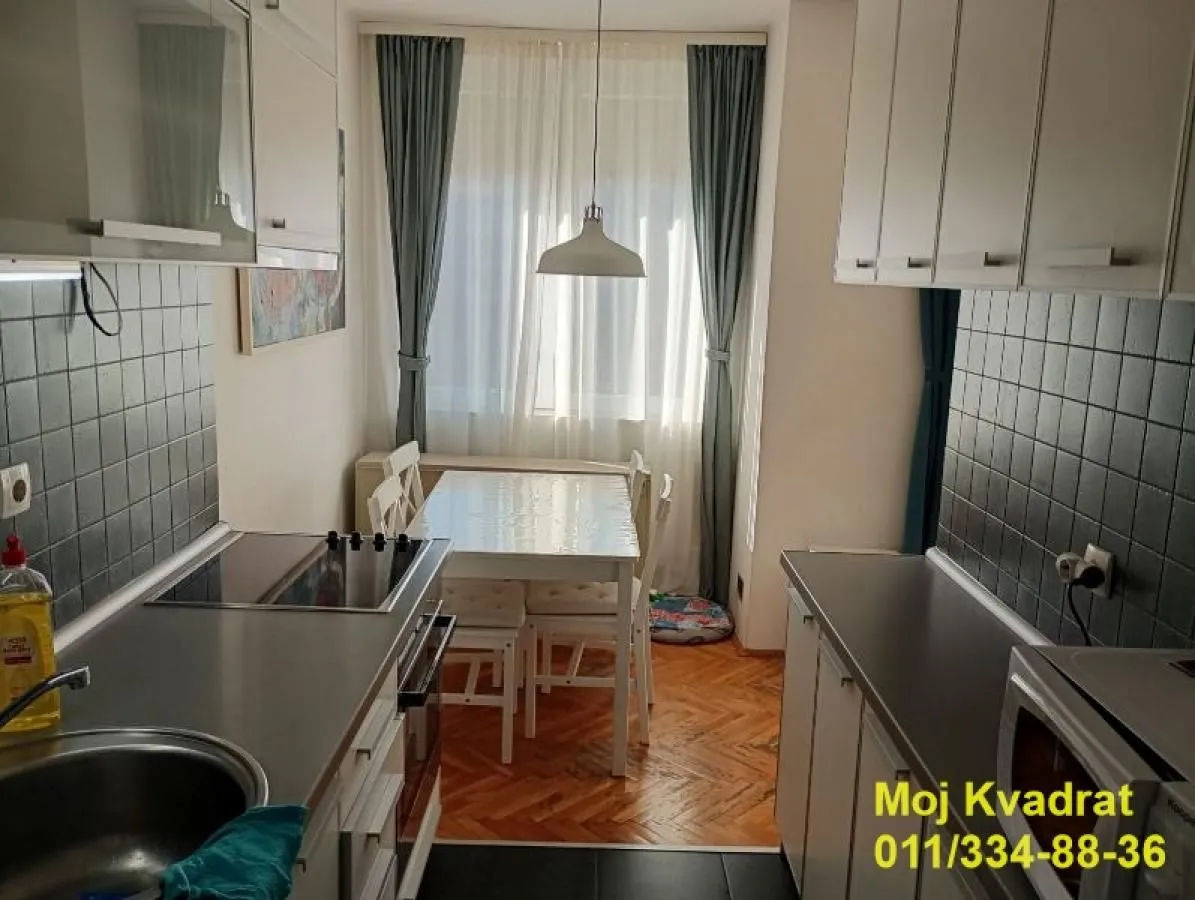 Prodaja, trosoban stan, 69m², Vračar Hram, Vračar Sve Podlokacije