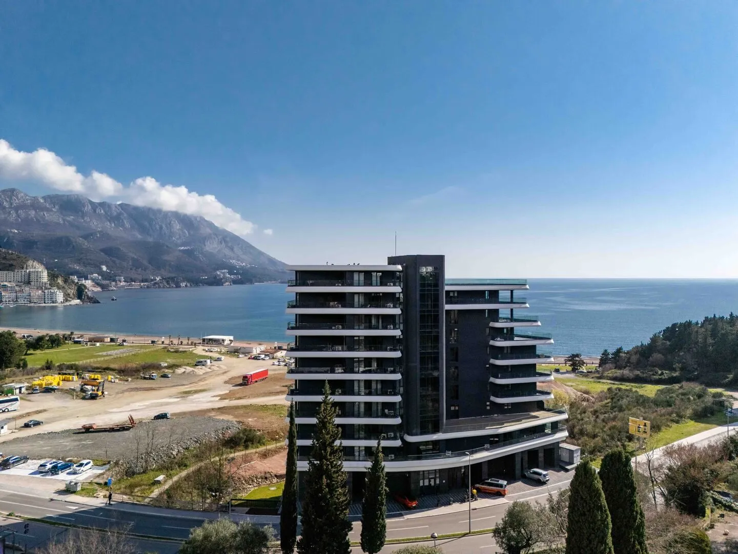 Prodaja, dvosoban stan, 145m², Bečići, Budva