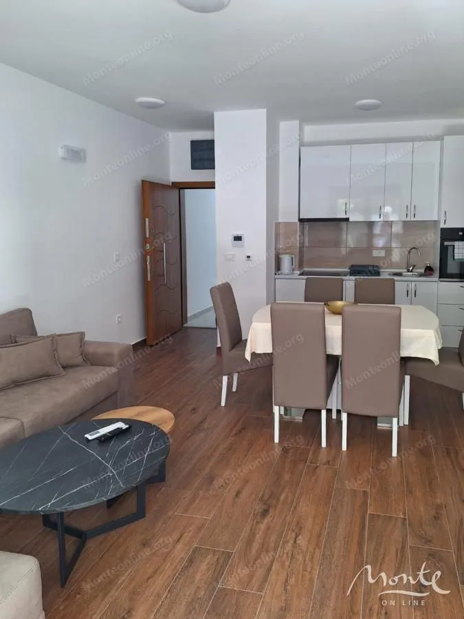Sale, two bedroom apartment, 67m², Dobre Vode, Bar