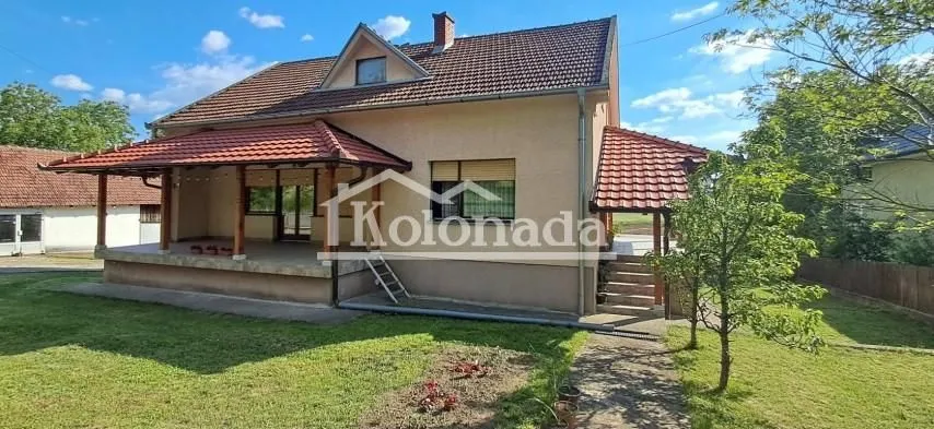 Sale, house, 310m², Sopot, Beograd