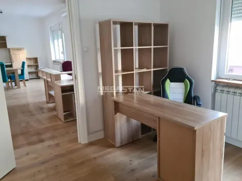 Izdavanje, poslovni prostor, 72m², Kalenić Pijaca, Vračar Sve Podlokacije - image 7