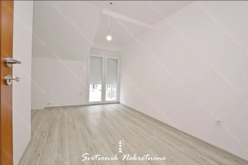 Prodaja, trosoban stan, 115m², Igalo, Herceg Novi