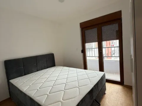 Rent, one bedroom apartment, 38m², Stari Aerodrom, Podgorica - image 4