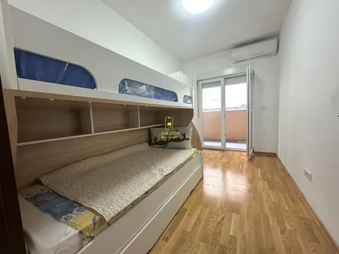 Sale, two bedroom apartment, 70m², Tuški Put, Podgorica - image 9