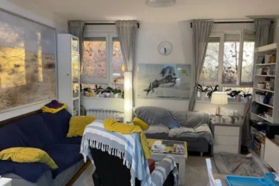 Prodaja, trosoban stan, 61m², Kluz, Zvezdara Sve Podlokacije