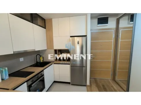 Rent, two bedroom apartment, 50m², Voždovac Sve Podlokacije, Beograd - image 4