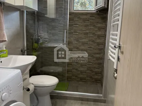 Sale, house, 162m², Zemun Gornji Grad, Zemun Sve Podlokacije - image 6