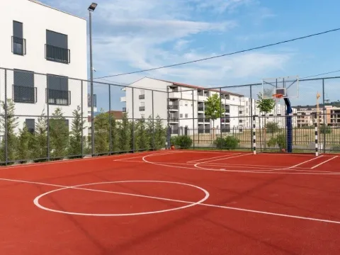 Izdavanje, stan, 173m², Zabjelo, Podgorica - image 20