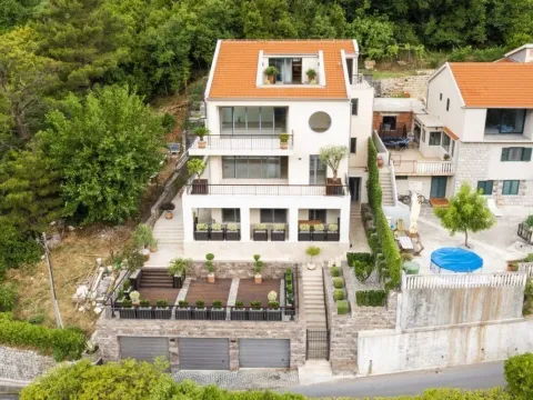 Prodaja, dvosoban stan, 160m², Prčanj, Kotor - image 9