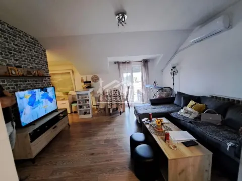 Sale, three bedroom apartment, 52m², Batajnica, Beograd - image 13