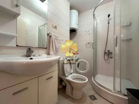 Izdavanje, dvosoban stan, 76m², Zabjelo, Podgorica - image 11