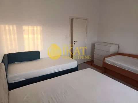 Rent, three bedroom apartment, 80m², Savski Venac, Beograd - image 2