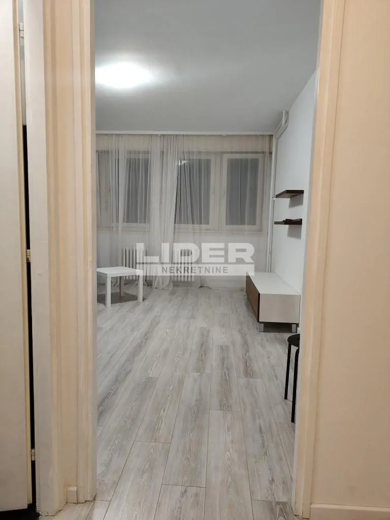 Prodaja, jednosoban stan, 39m², Zvezdara Sve Podlokacije, Beograd