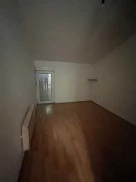 Prodaja, jednosoban stan, 57m², Stari Aerodrom, Podgorica - image 4