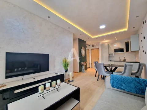 Izdavanje, stan, 46m2, Budva Izdavanje, stan, 46m2, Budva