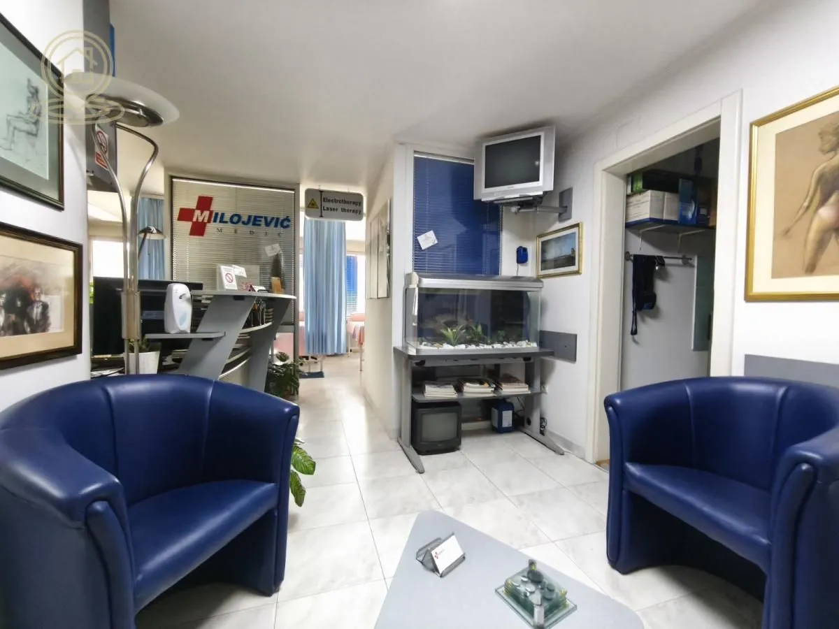 Rent, office space, 54m², Grbavica, Novi Sad Sve Podlokacije