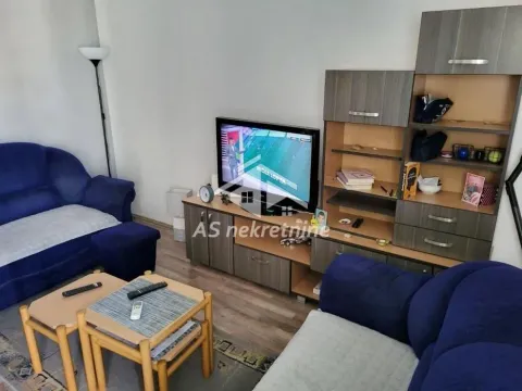Izdavanje, dvosoban stan, 48m², Novi Beograd Blok 61, Novi Beograd Sve Podlokacije - image 2