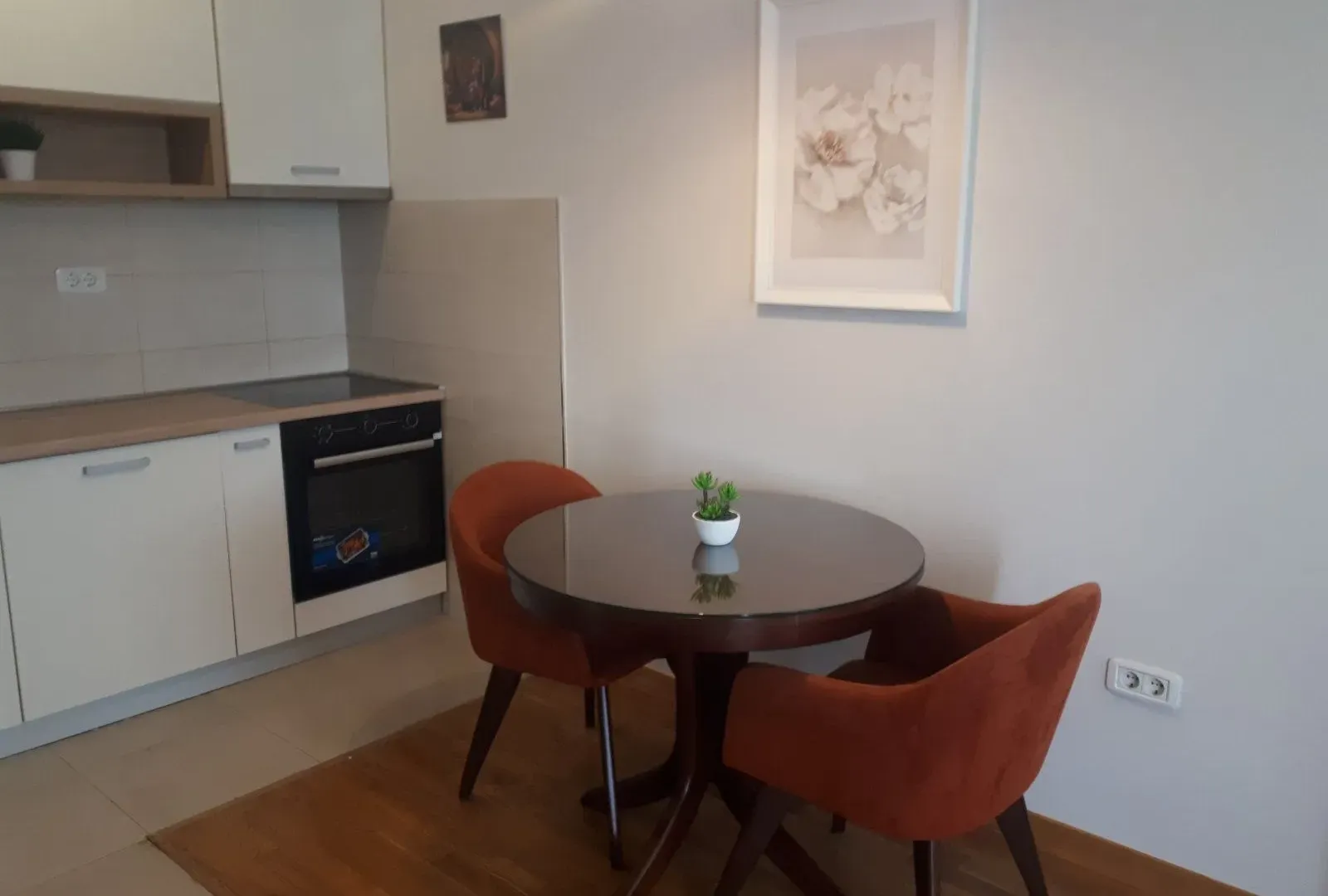 Rent, apartment, 40m², Podgorica, Crna Gora